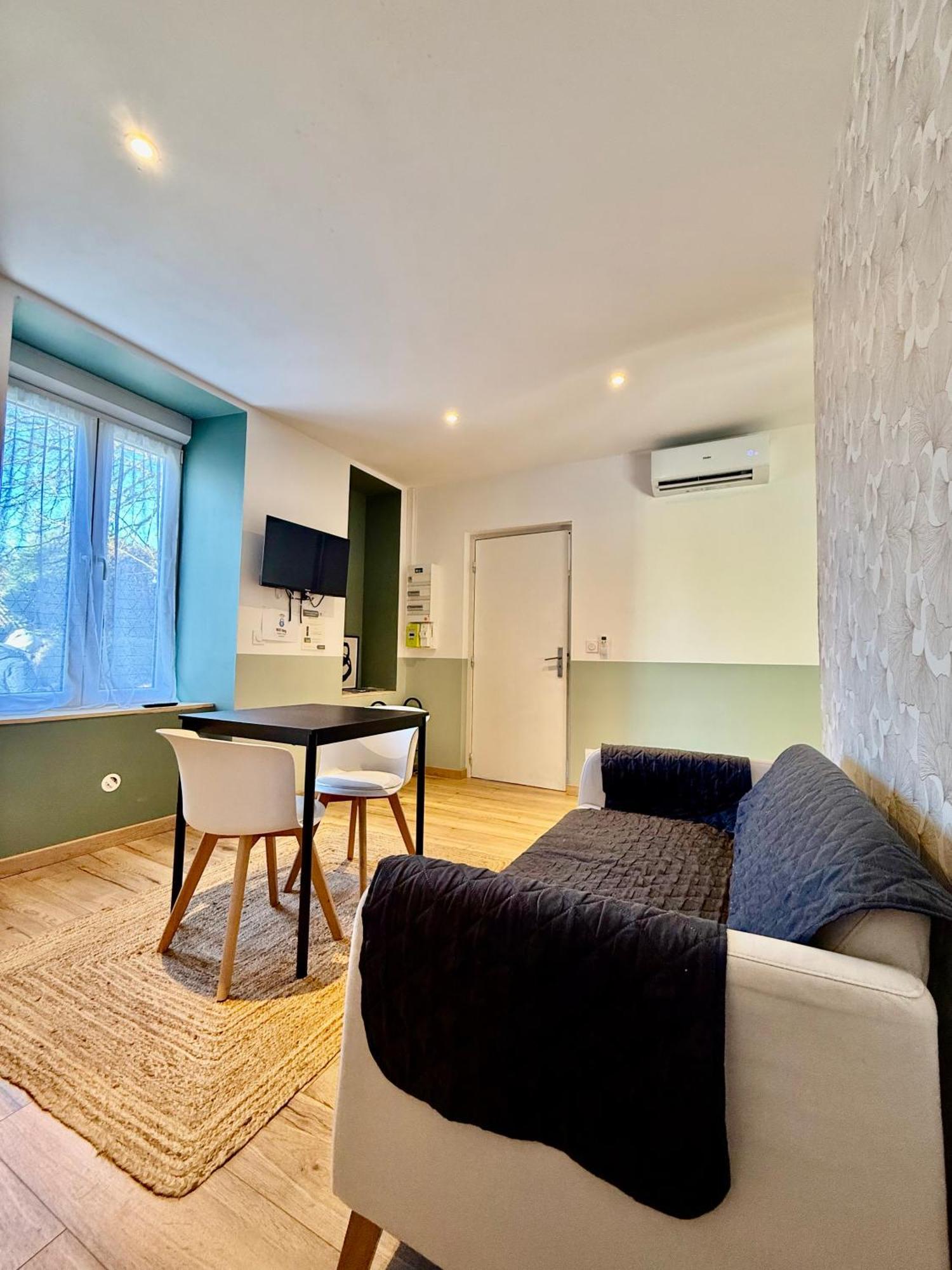 Limoges Sud-Lescinqsuites-L'Eden - Dabnb Kültér fotó